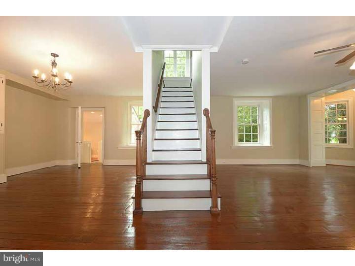 607 Middletown Road Media, PA 19063 - Photo 9 of 23