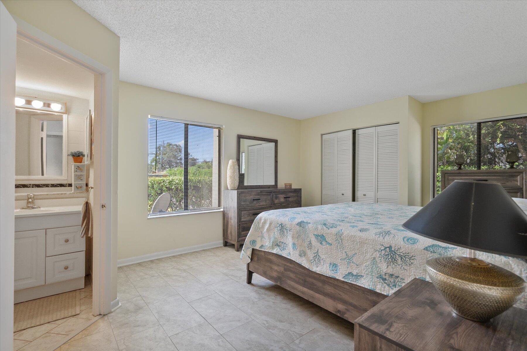 150 Pineview Road, Unit K3 Jupiter, FL 33469 - Photo 11 of 16 11-DSC03606