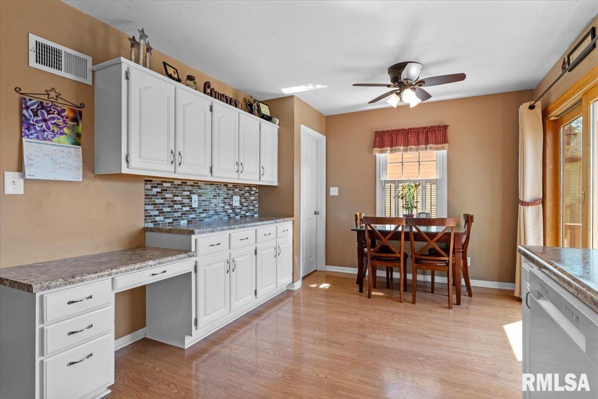 2323 South State Street Springfield, IL 62704 - Photo 12 of 33