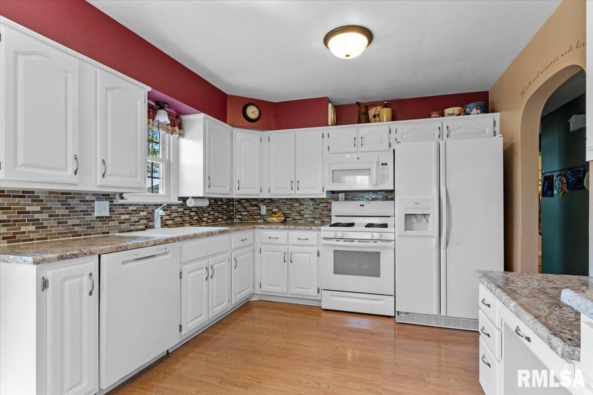 2323 South State Street Springfield, IL 62704 - Photo 10 of 33