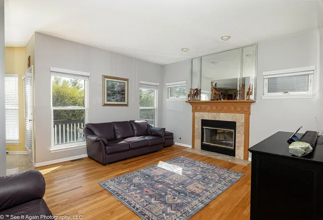 $550,000 | 1705 Seward Street, Roselle, IL 60172