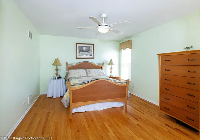 $550,000 | 1705 Seward Street, Roselle, IL 60172