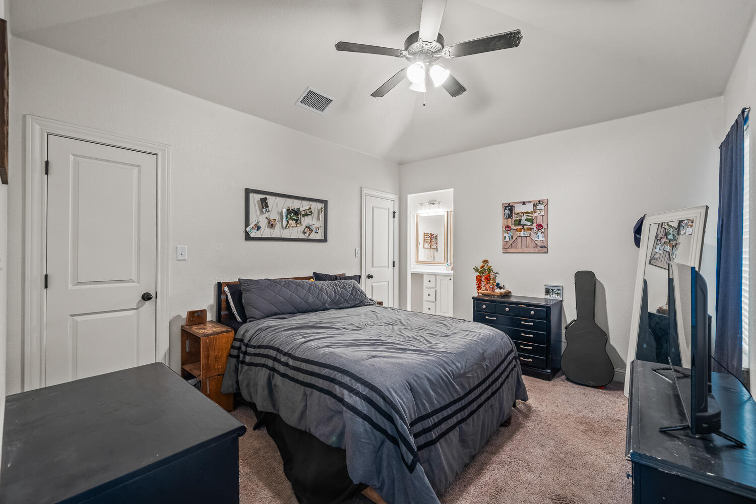 2503 111th Street Lubbock, TX 79423 - Photo 14 of 25 2503 111th St-10