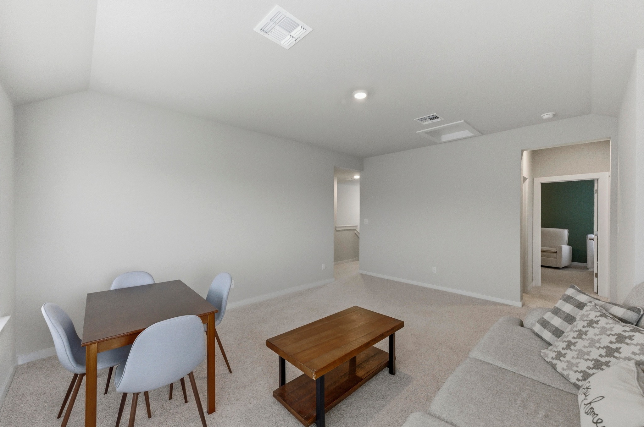 1209 Bluewood Bend Leander, TX 78641 - Photo 22 of 40 a living room with furniture