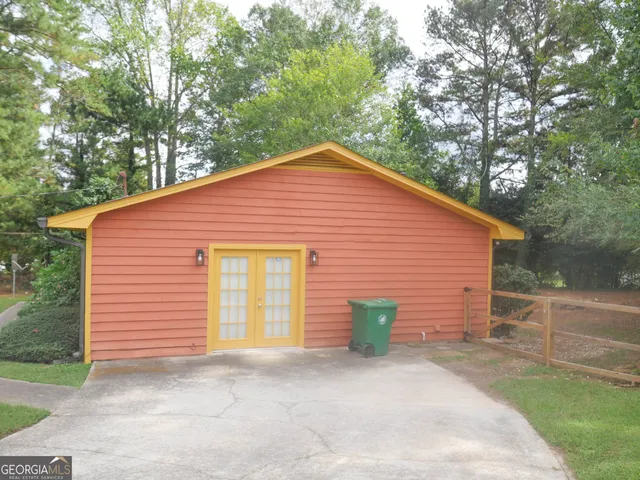 a backyard of a house