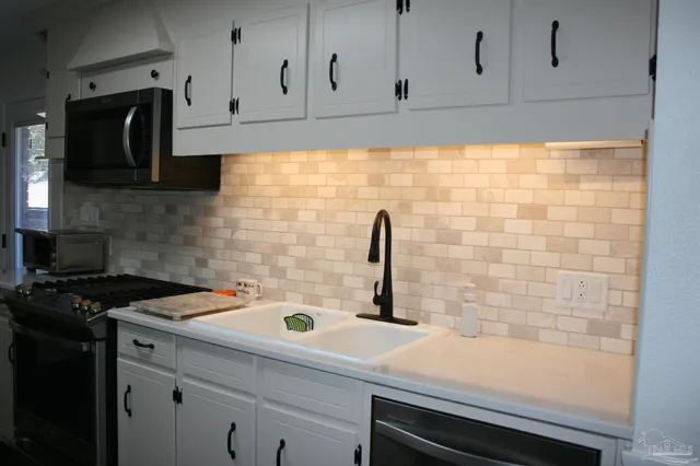 $440,000 | 8710 Scenic Hills Drive, Pensacola, FL 32514