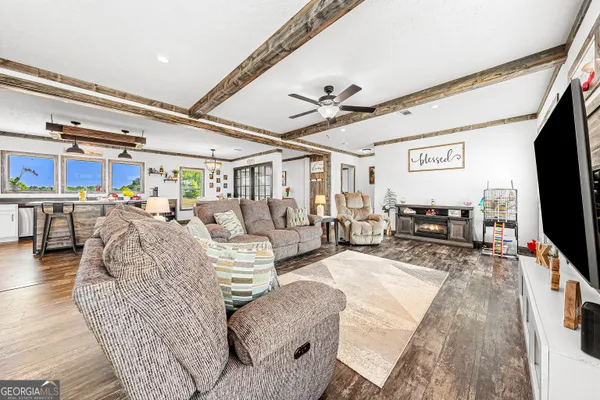 $350,000 | 688 Clements Road, Comer, GA 30629