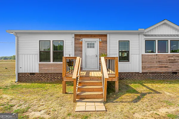 $350,000 | 688 Clements Road, Comer, GA 30629