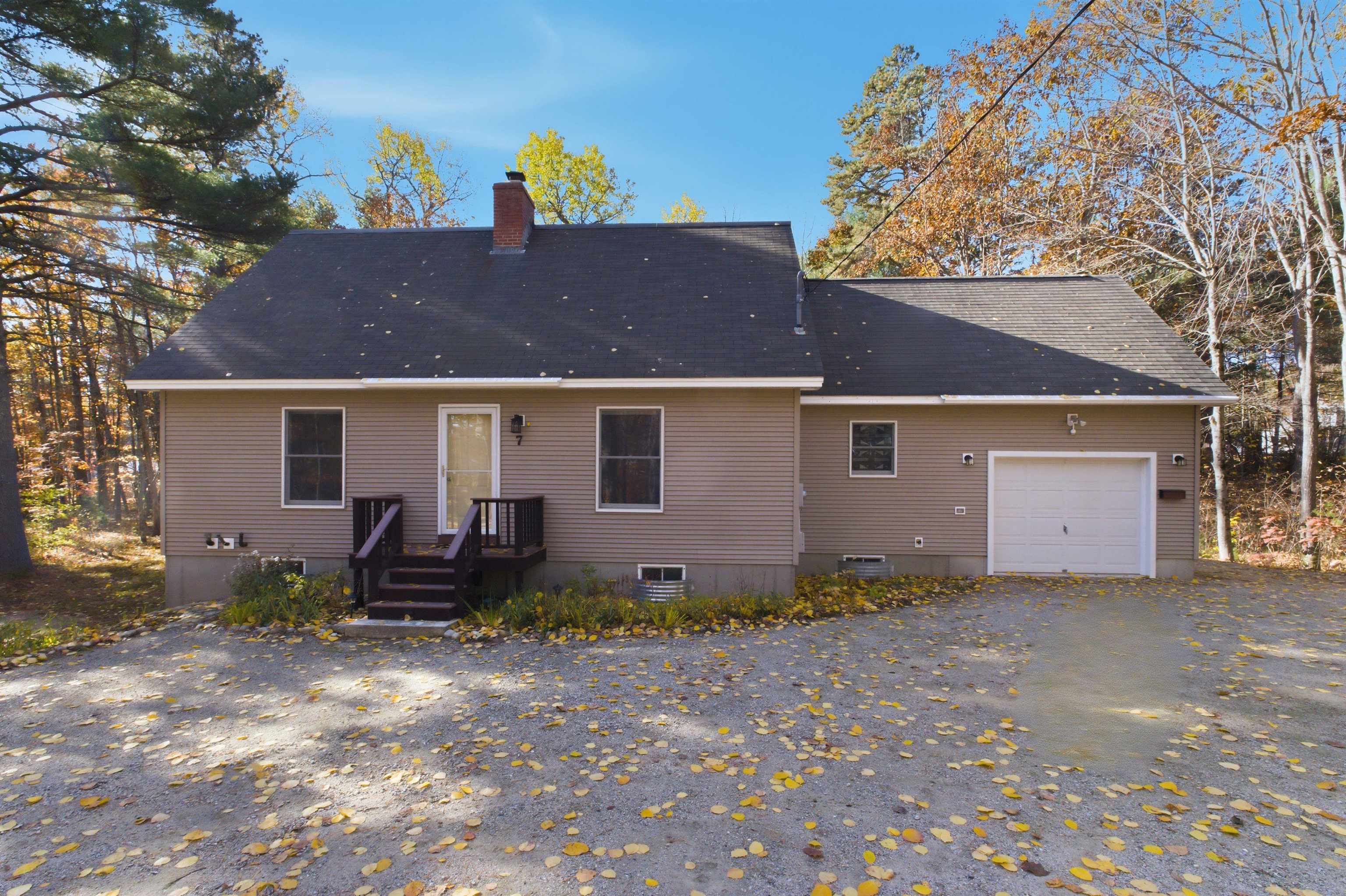 7 Patriots Way Ossipee, NH 03814 - Photo 3 of 50