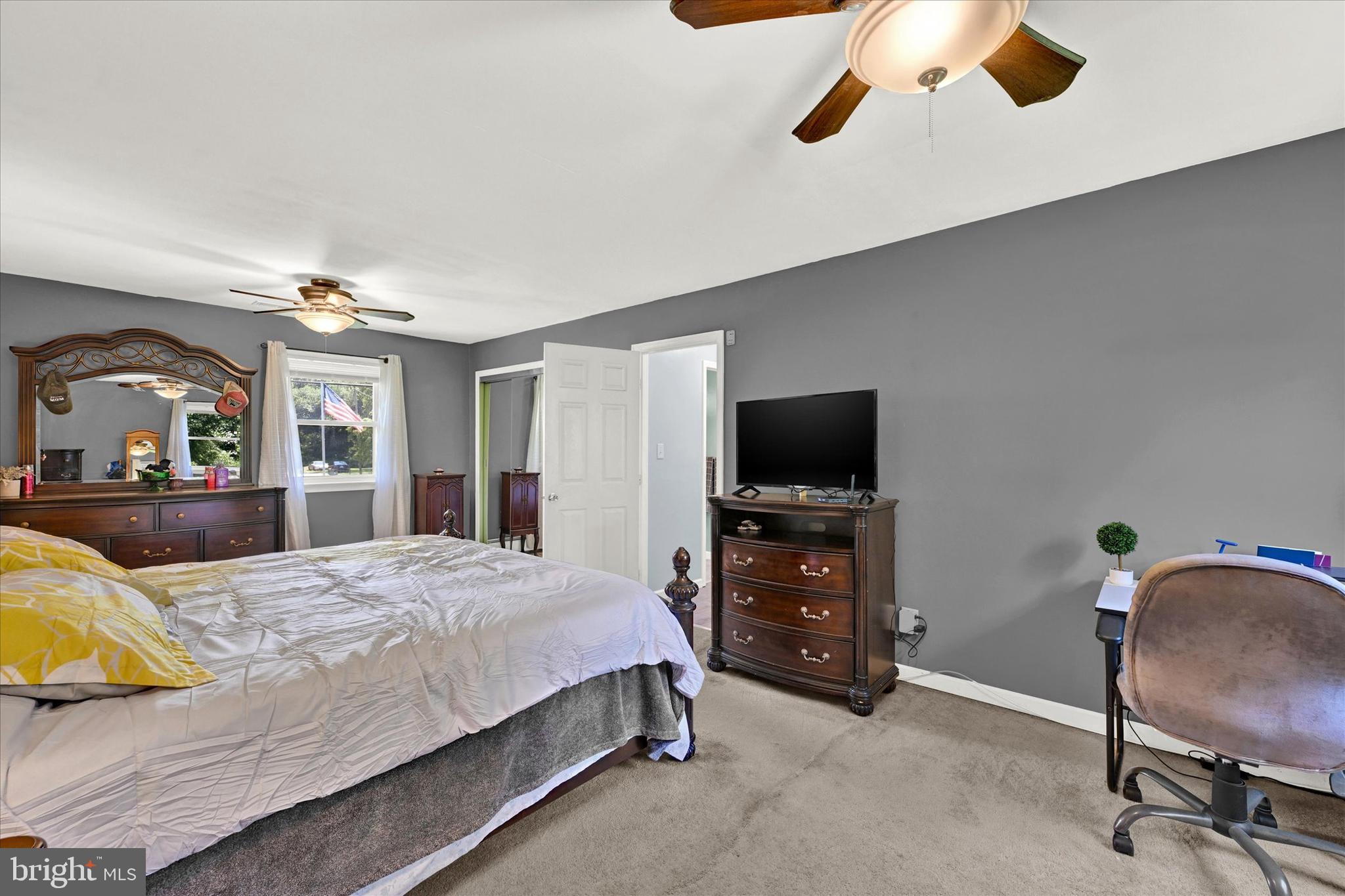 2010 Middleborough Road Essex, MD 21221 - Photo 12 of 28 Gallery Image 12