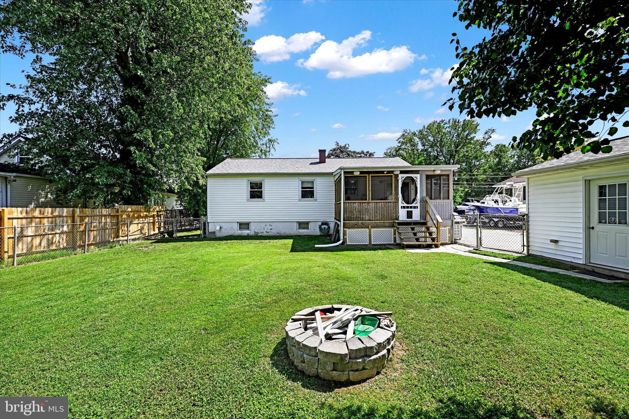 2010 Middleborough Road Essex, MD 21221 - Photo 25 of 28 Gallery Image 25