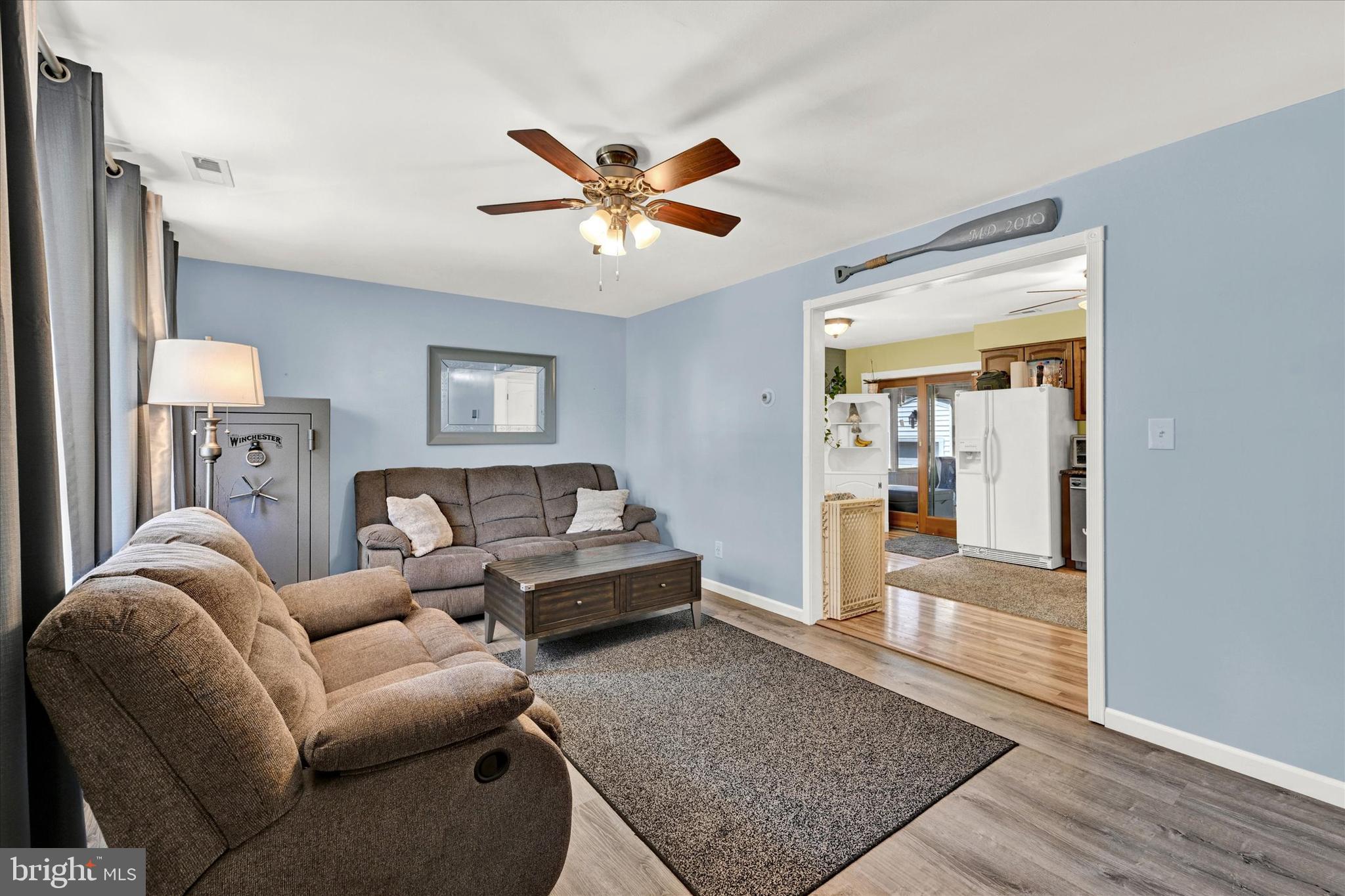 2010 Middleborough Road Essex, MD 21221 - Photo 5 of 28 Gallery Image 5