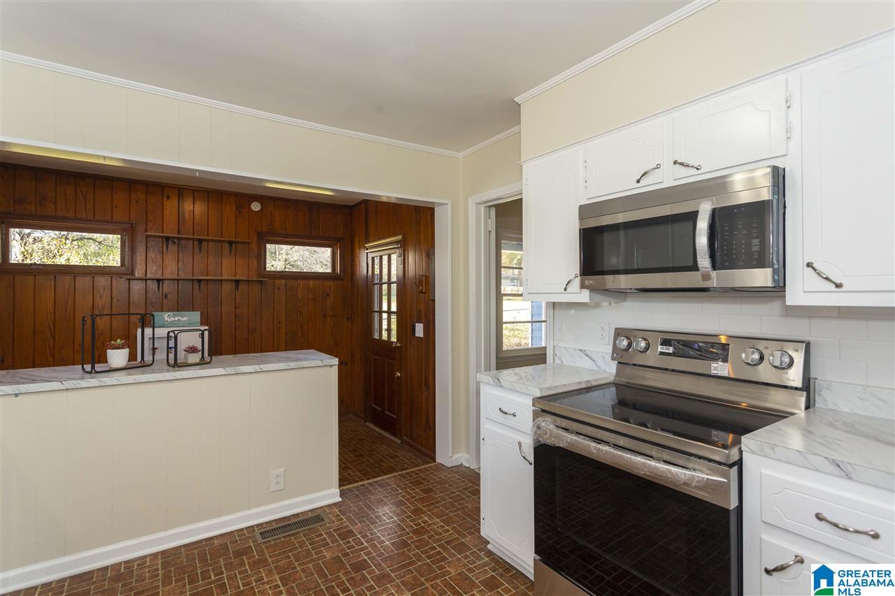 6007 Avenue L Bessemer, AL 35020 - Photo 19 of 31