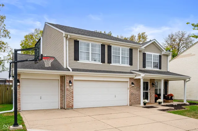 $310,000 | 1015 Pebble Court, Anderson, IN 46013