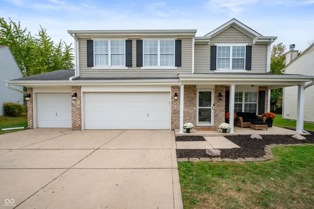 $310,000 | 1015 Pebble Court, Anderson, IN 46013