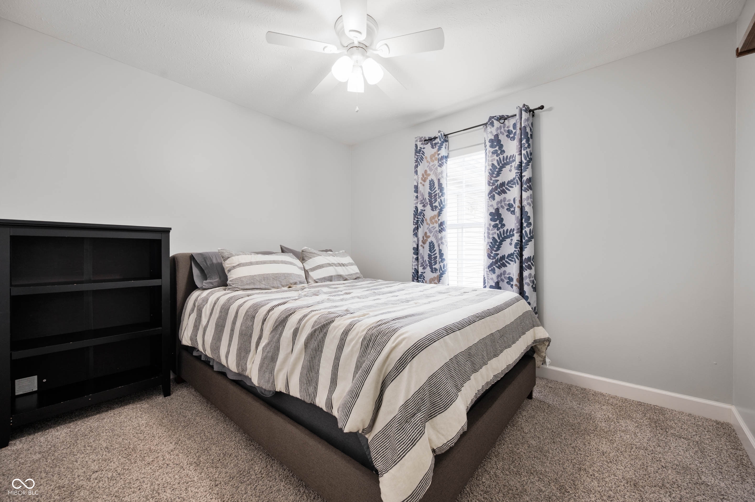 1015 Pebble Court Anderson, IN 46013 - Photo 29 of 33