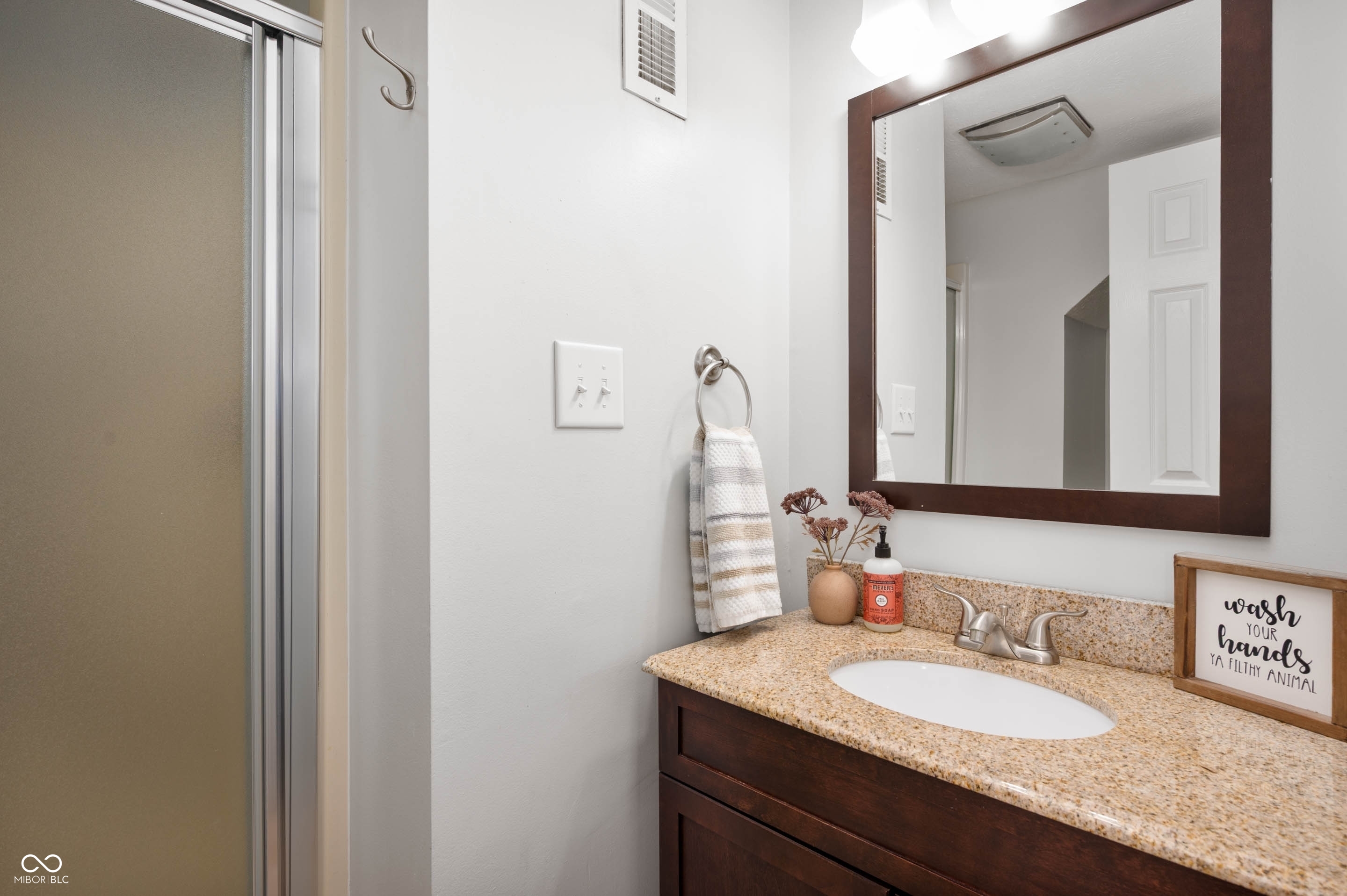 1015 Pebble Court Anderson, IN 46013 - Photo 30 of 33