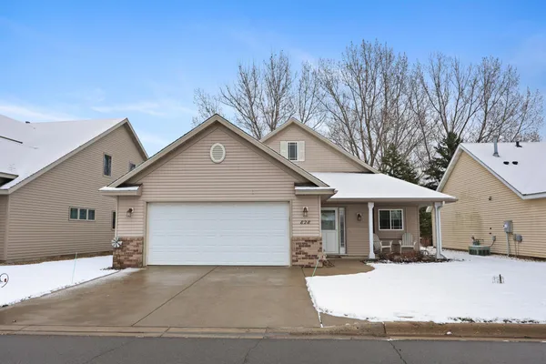 $299,900 | 828 Aspen Circle, Waite Park, MN 56387