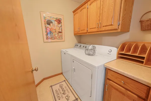 $299,900 | 828 Aspen Circle, Waite Park, MN 56387