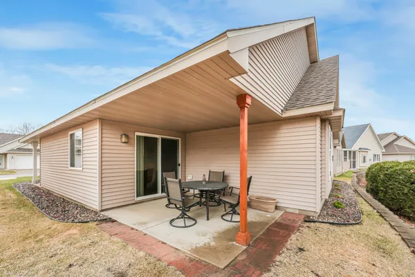 $299,900 | 828 Aspen Circle, Waite Park, MN 56387