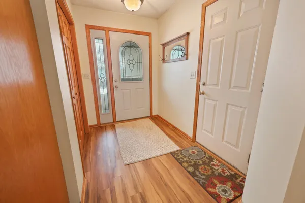 $299,900 | 828 Aspen Circle, Waite Park, MN 56387