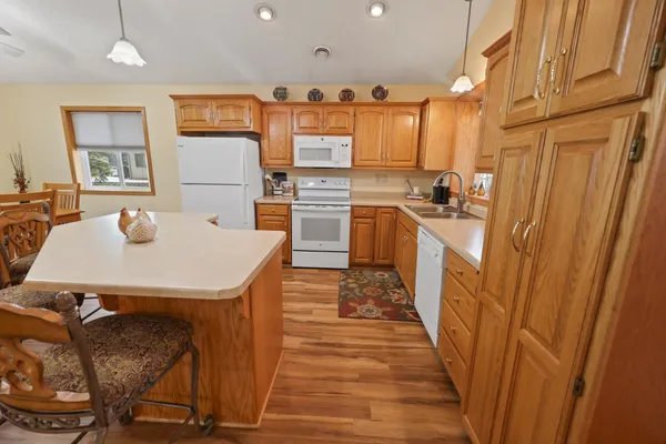 $299,900 | 828 Aspen Circle, Waite Park, MN 56387