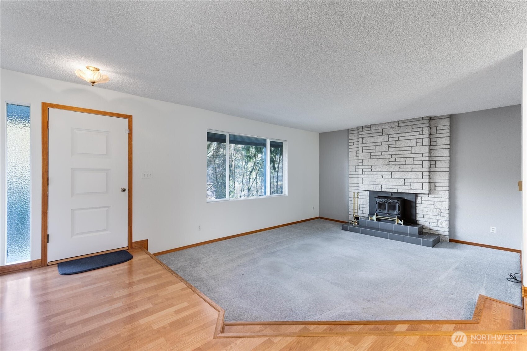 113 Randa Road Kelso, WA 98626 - Photo 4 of 36