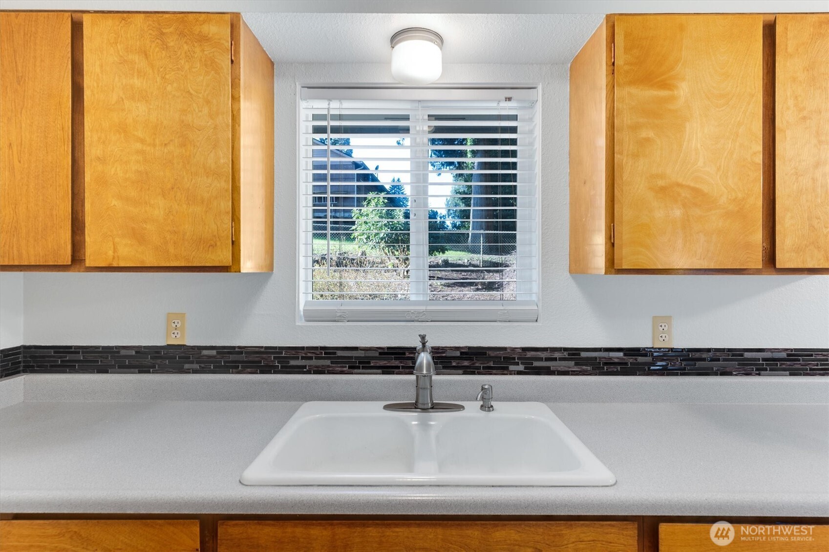 113 Randa Road Kelso, WA 98626 - Photo 7 of 36