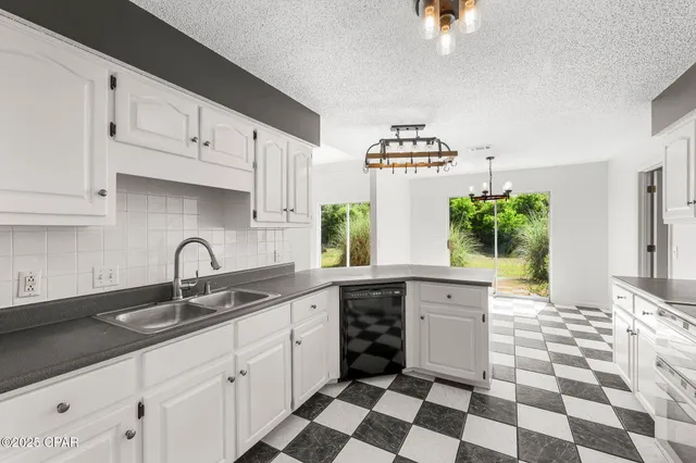 $350,000 | 509 Tracey Drive, Panama City, FL 32404