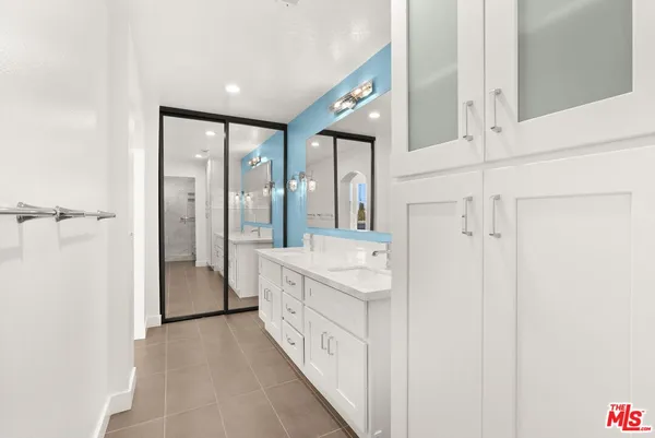 $4,499 | 4643 East 4th Street, Unit 22, Long Beach, CA 90814