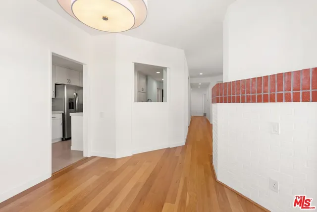 $4,750 | 4643 East 4th Street, Long Beach, CA 90814