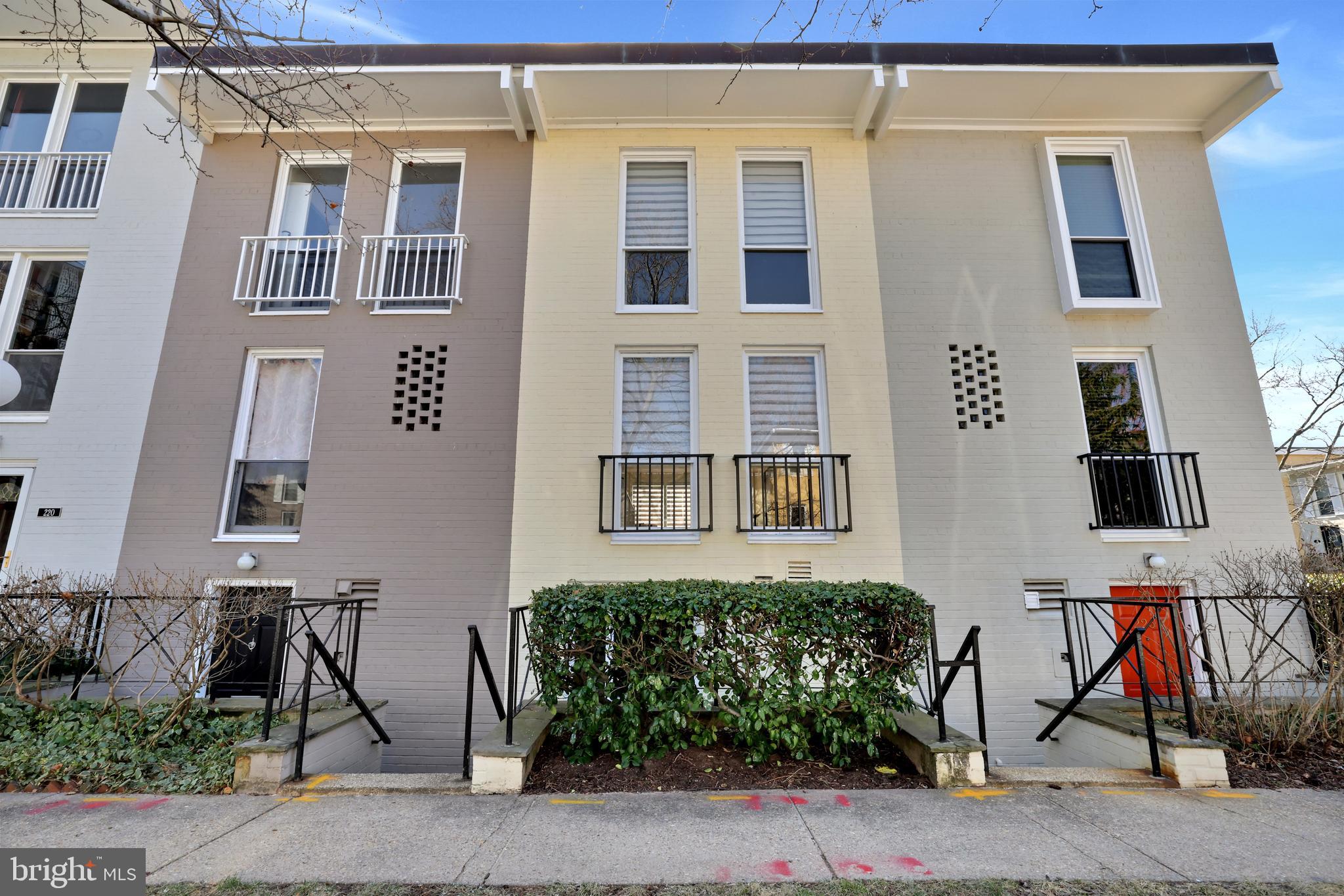 224 G Street Southwest, Unit 110 Washington, DC 20024 - Photo 1 of 25