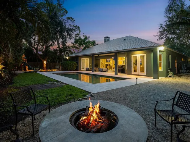 $2,199,000 | 1760 Arlington Street, Sarasota, FL 34239