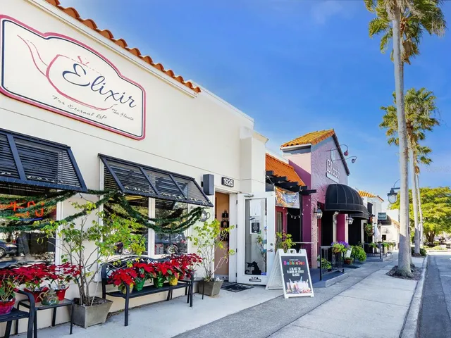 $2,199,000 | 1760 Arlington Street, Sarasota, FL 34239