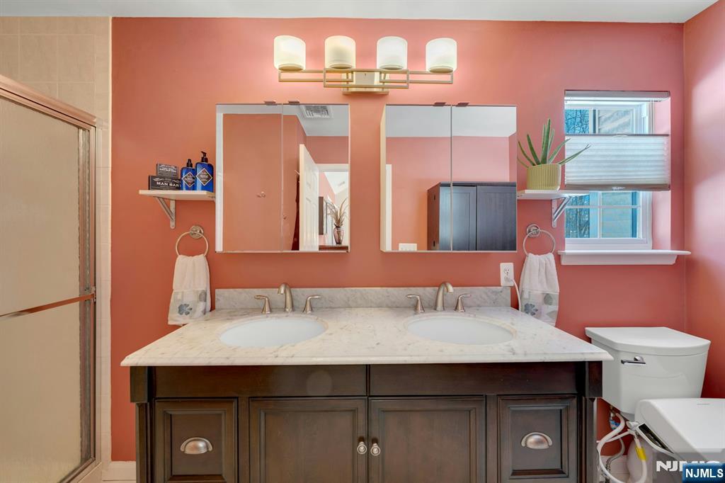 5656 Berkshire Valley Road Oak Ridge, NJ 07438 - Photo 23 of 35