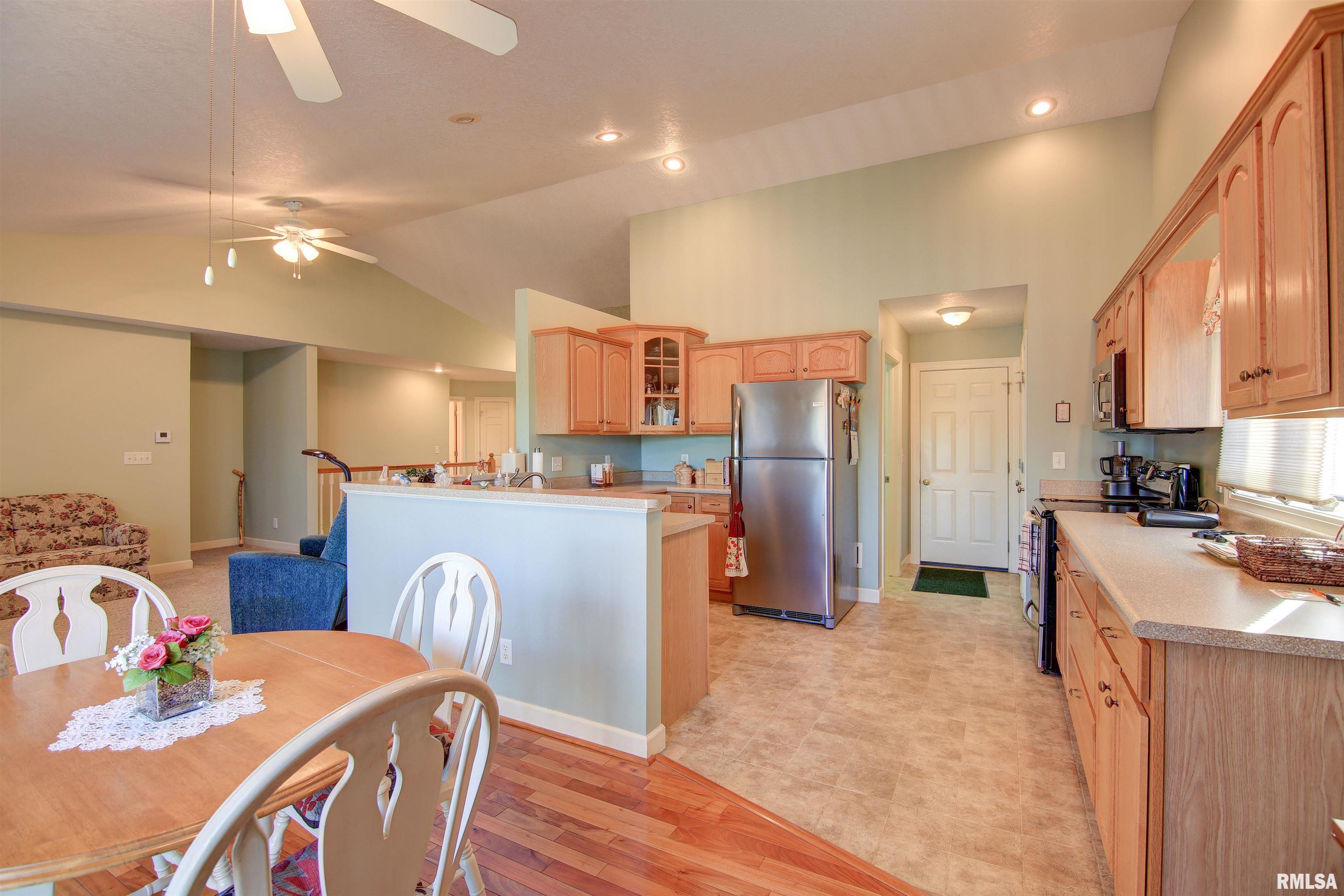 440 Mill Ridge Road Clinton, IA 52732 - Photo 8 of 36 Gallery Image 8