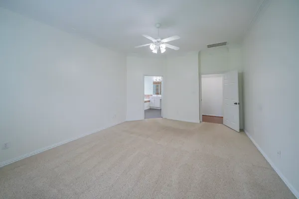 $5,200 | 1415 Sue Barnett Drive, Houston, TX 77018