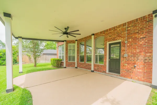 $5,200 | 1415 Sue Barnett Drive, Houston, TX 77018