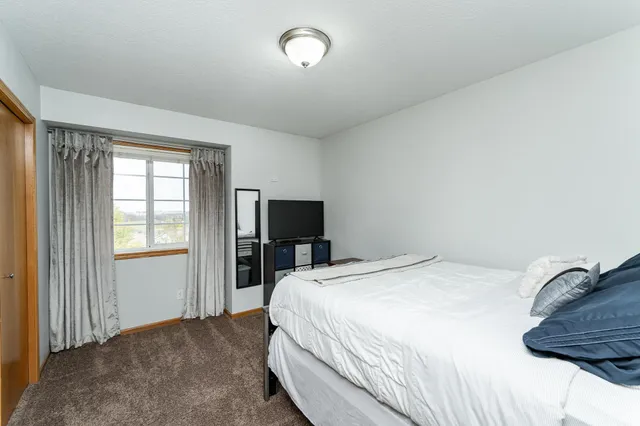 $239,900 | 741 Baylee Place Southwest, Pine Island, MN 55963