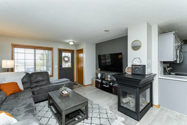 $239,900 | 741 Baylee Place Southwest, Pine Island, MN 55963