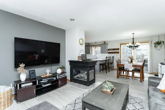 $239,900 | 741 Baylee Place Southwest, Pine Island, MN 55963