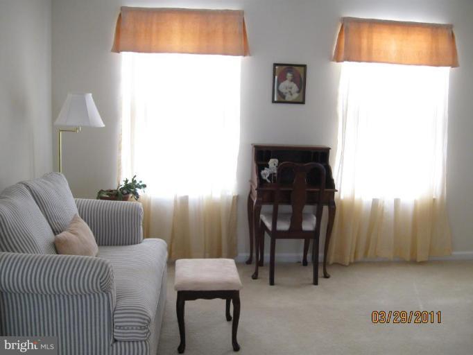 722 Wagner Farm Road Millersville, MD 21108 - Photo 15 of 30 Sitting Room