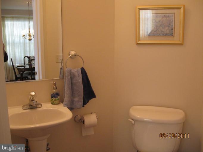722 Wagner Farm Road Millersville, MD 21108 - Photo 17 of 30 Half Bath 1