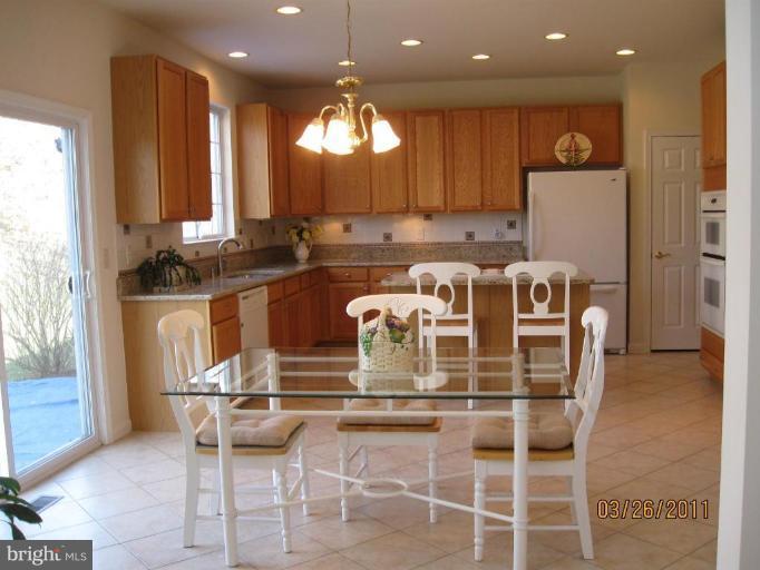 722 Wagner Farm Road Millersville, MD 21108 - Photo 21 of 30 Kitchen