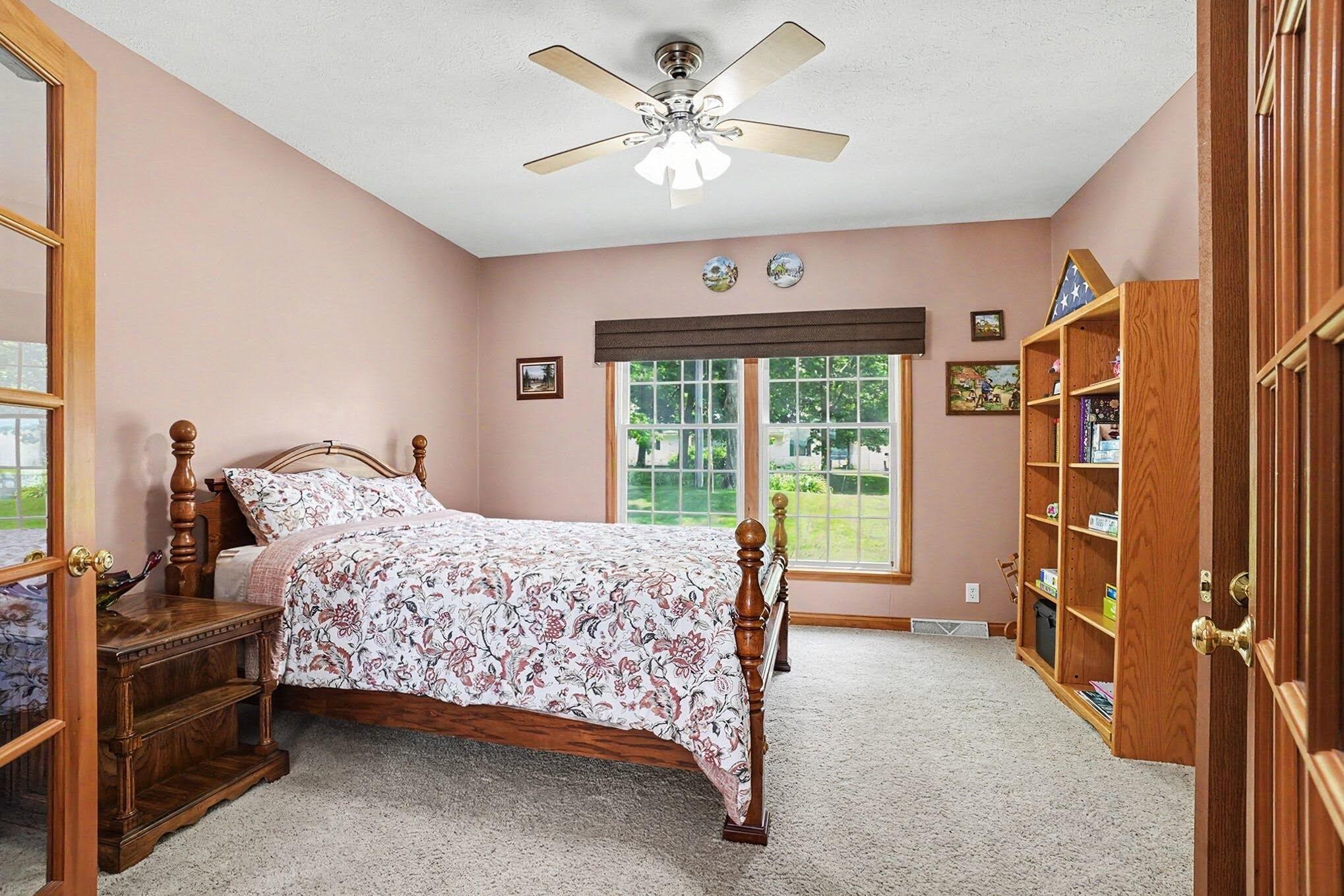 86640 60th Street Decatur, MI 49045 - Photo 11 of 60 MAIN LEVEL BEDROOM