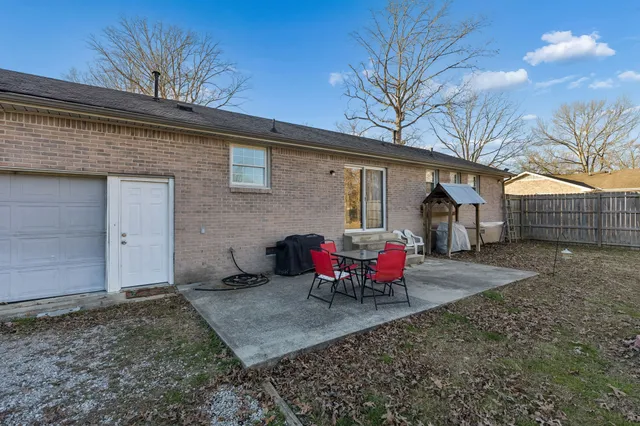 $245,000 | 1213 Woodcrest Drive, Manchester, TN 37355