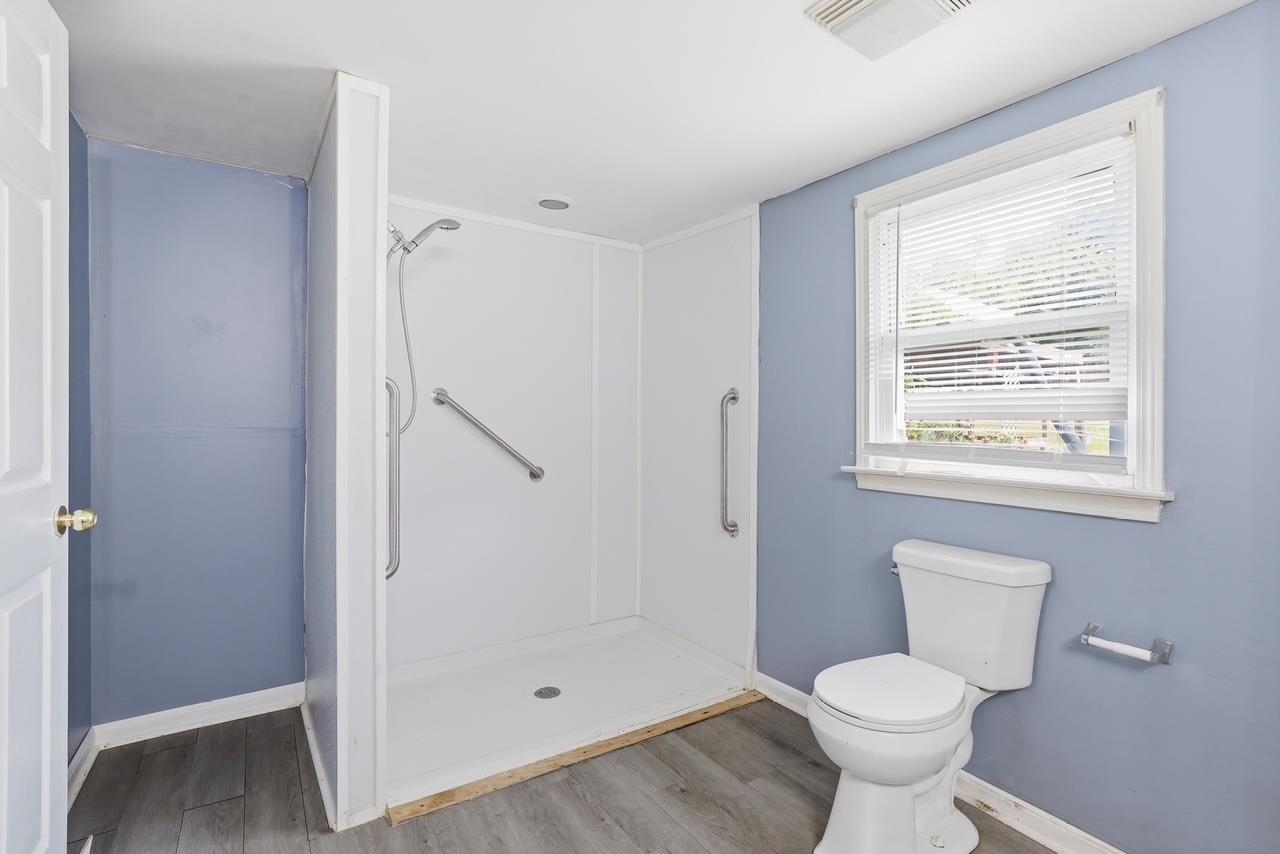 4 Front Street Spartanburg, SC 29301 - Photo 14 of 19