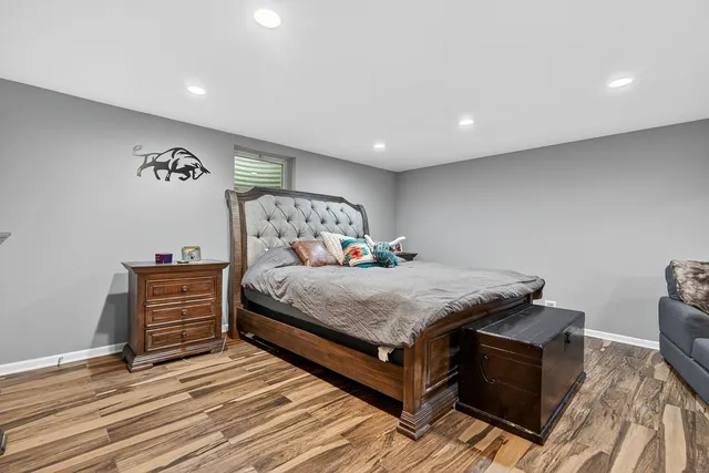 $559,999 | 185 North Happ Road, Northfield, IL 60093