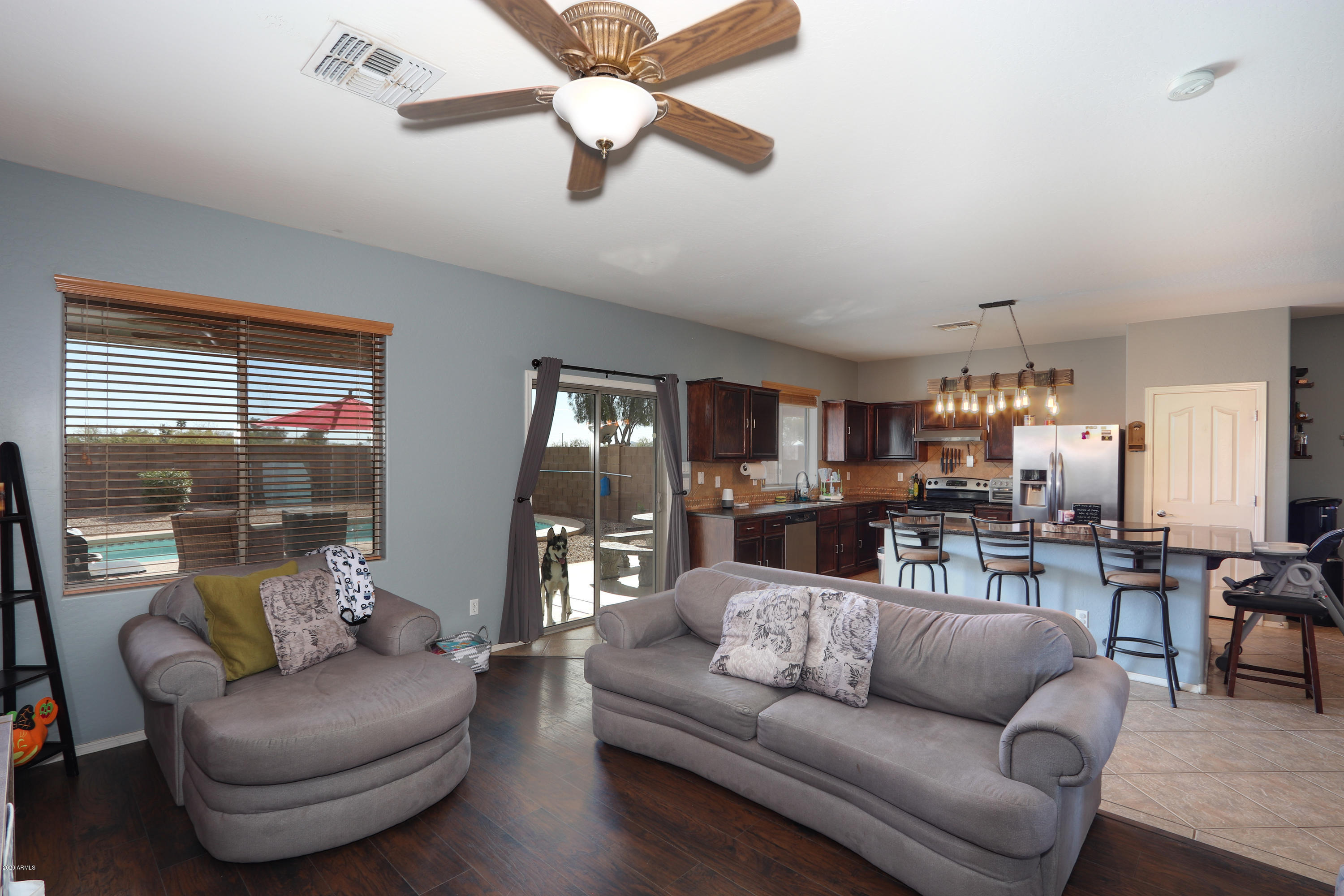 45337 Miramar Road Maricopa, AZ 85139 - Photo 14 of 36 Living room