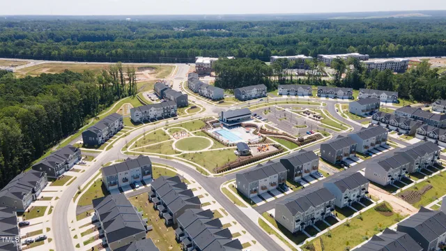 a picture of a table and chairs